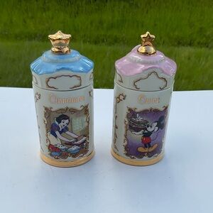 (2) 1995 Lenox Disney Spice Jars (SNOW WHITE/Cinnamon) & (MICKEY MOUSE/Onion)